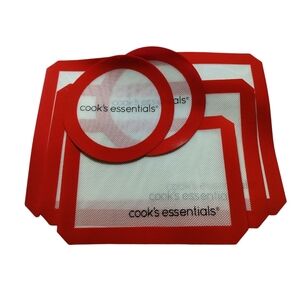 Cook's Essentials ~ White and Red Silicone Baking Mat Set. 5 Pieces NWOT